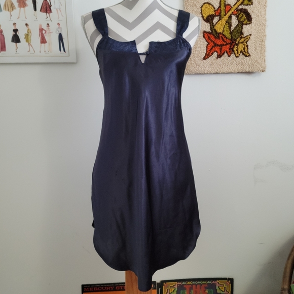 Sostanza | 90s Vintage Navy Satin Slip Dress - Picture 1 of 6